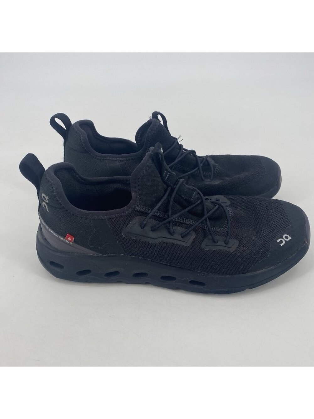 On Cloud CloudLeap Cloud surfer Running Shoes Sneakers Kids Youth Size 2.5 Black